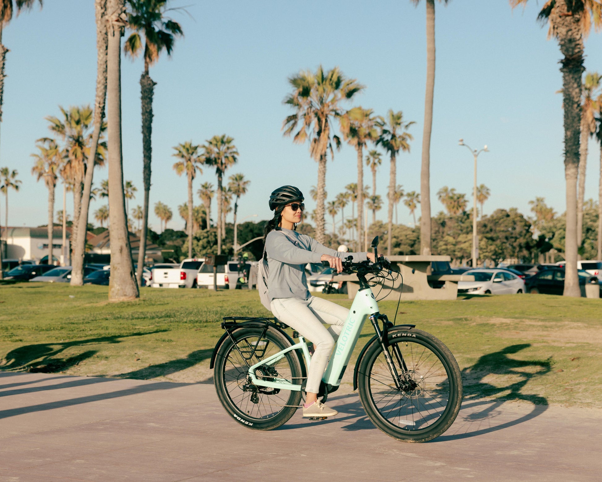Cruiser electric bike
